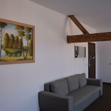 Cristian Inn Zewnętrze zdjęcie